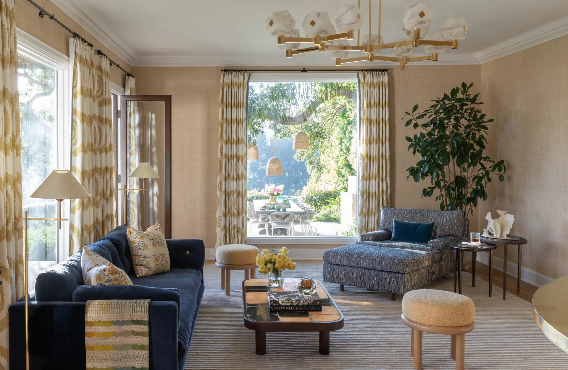 Không gian sống với phong cách thiết kế ven biển hiện đại